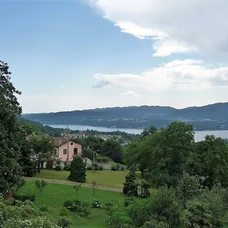 Miralago Terrazzo Vista Lago شقة